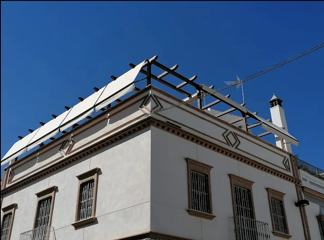 Trabajo de Aluminios y Toldos Miguel Canela en Alcalá de Guadaíra