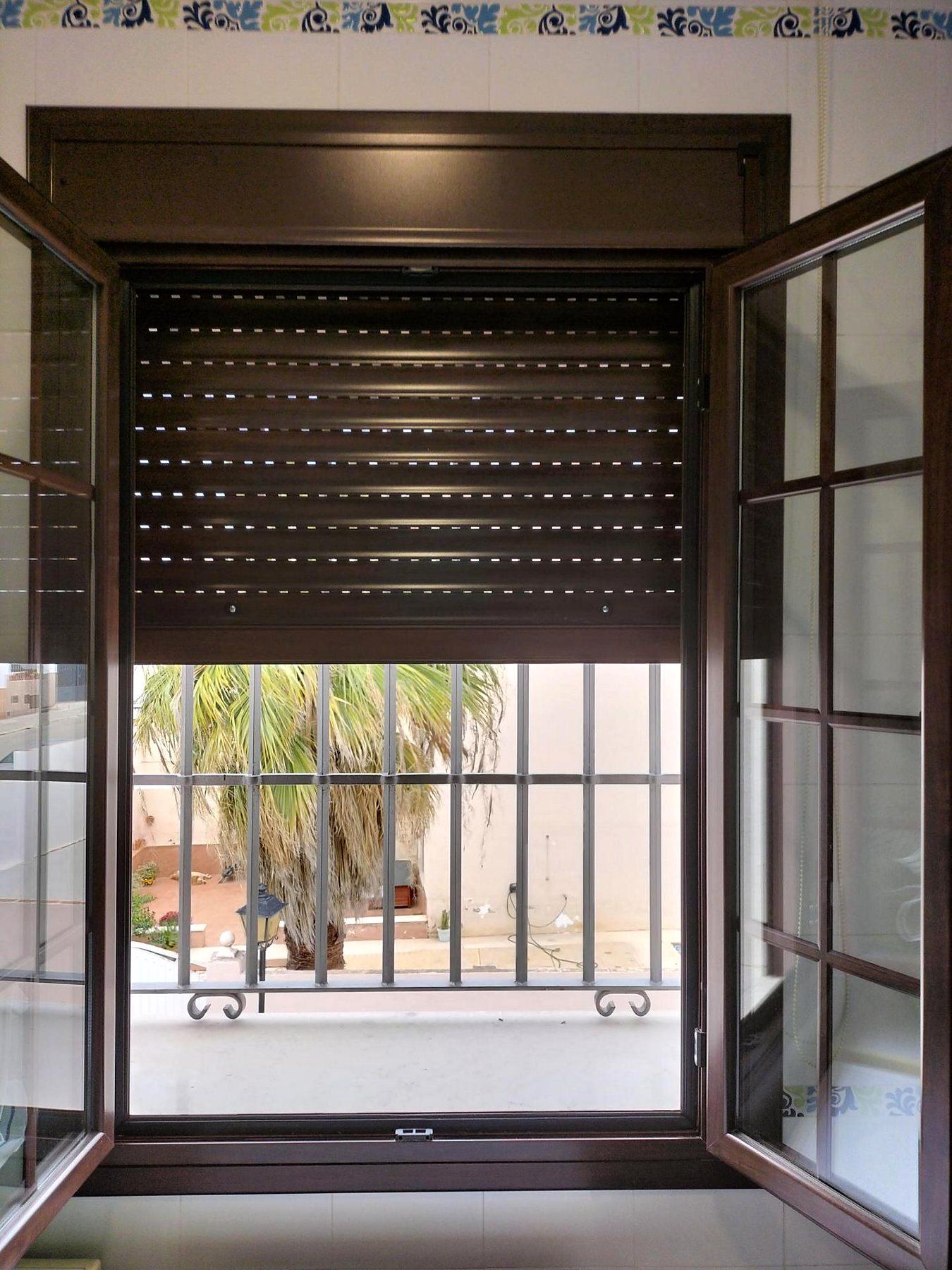 Trabajo de Aluminios y Toldos Miguel Canela en Alcalá de Guadaíra
